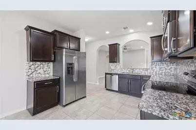 2238 Falcon Way, New Braunfels, TX 78130 - Photo 15