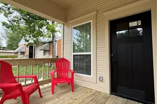 1303 S 13th St, Temple, TX 76504 - Photo 3