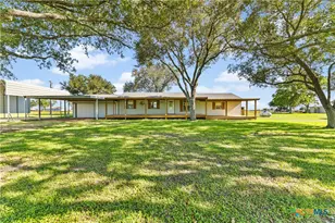 725 Co Rd 428, Lolita, TX 77971 - Photo 1