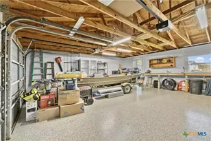 725 Co Rd 428, Lolita, TX 77971 - Photo 23
