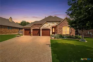 526 Mission Hill Run, New Braunfels, TX 78132 - Photo 1