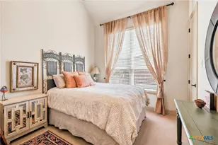 526 Mission Hill Run, New Braunfels, TX 78132 - Photo 13