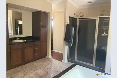 800 Thurman Road, San Marcos, TX 78666 - Photo 9