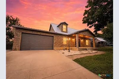 2011 Zint Street, Gonzales, TX 78629 - Photo 1