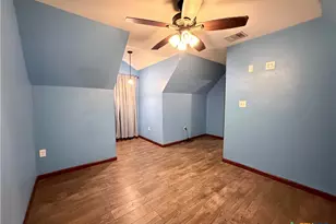 2011 Zint St, Gonzales, TX 78629 - Photo 23