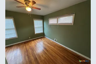 1701 E Mimosa Avenue, Victoria, TX 77901 - Photo 29