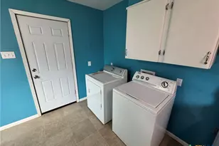 1701 E Mimosa Ave, Victoria, TX 77901 - Photo 17
