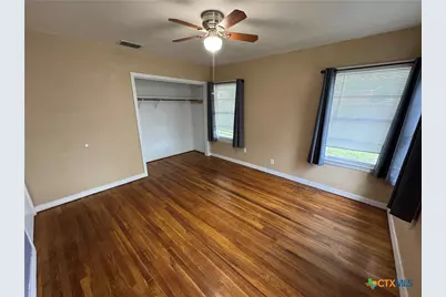1701 E Mimosa Avenue, Victoria, TX 77901 - Photo 25