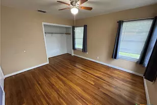 1701 E Mimosa Ave, Victoria, TX 77901 - Photo 25