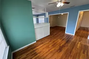 1701 E Mimosa Ave, Victoria, TX 77901 - Photo 9