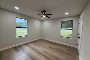 1378 County Rd 1045, Lampasas, TX 76550 - Photo 19