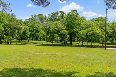 1242 Ervendberg Avenue #Lot 4, New Braunfels, TX 78130 - Photo 17