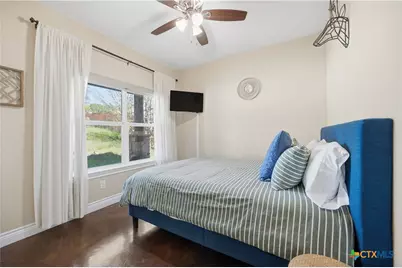 1748 Lakeshore Drive, Canyon Lake, TX 78133 - Photo 15