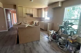 1434 St Andrew St, Gonzales, TX 78629 - Photo 3