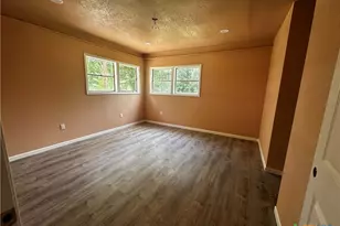 1434 St Andrew St, Gonzales, TX 78629 - Photo 5