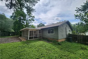 5222 Pine Pl, Austin, TX 78744 - Photo 11