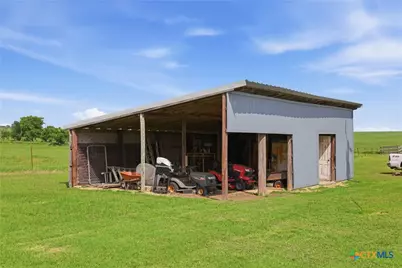 1363 Hackberry Road, Salado, TX 76571 - Photo 33