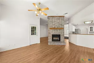 207 Cobblestone Dr, Killeen, TX 76542 - Photo 23