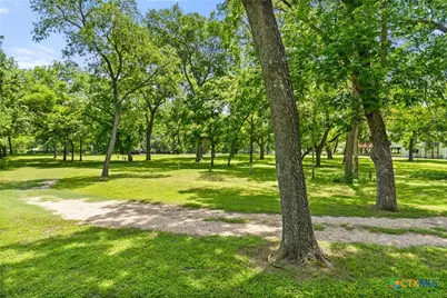 1242 Ervendberg Avenue #Lot 2, New Braunfels, TX 78130 - Photo 15