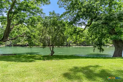 1242 Ervendberg Avenue #Lot 3, New Braunfels, TX 78130 - Photo 7