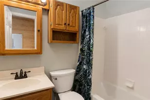 110 Live Oak St, Gonzales, TX 78629 - Photo 17