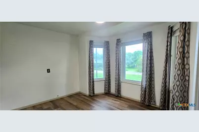 110 Live Oak Street, Gonzales, TX 78629 - Photo 29