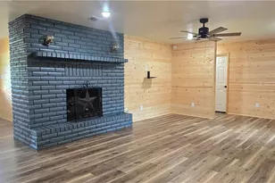 110 Live Oak St, Gonzales, TX 78629 - Photo 21