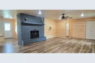 110 Live Oak Street, Gonzales, TX 78629 - Photo 21