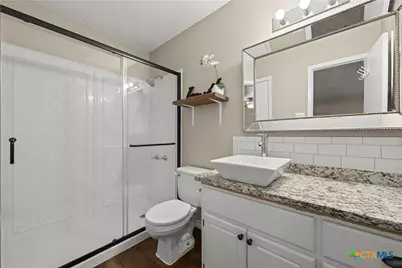 8827 E Highway 190, Lampasas, TX 76550 - Photo 17