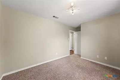8827 E Highway 190, Lampasas, TX 76550 - Photo 11