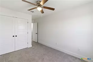 1960 Royal Loop, Belton, TX 76513 - Photo 19