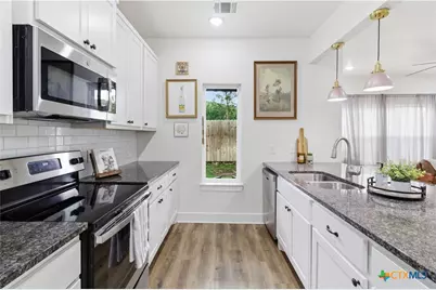 1960 Royal Loop, Belton, TX 76513 - Photo 7