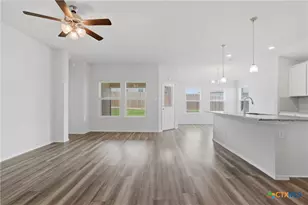 1310 Prospector Trl, Harker Heights, TX 76548 - Photo 3
