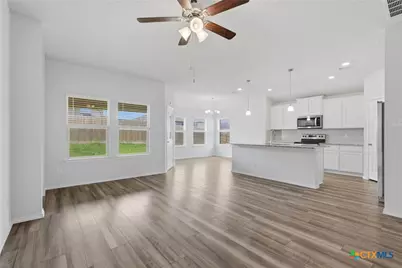 1310 Prospector Trail, Harker Heights, TX 76548 - Photo 5