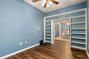 1353 Hunter's Ct, Seguin, TX 78155 - Photo 15