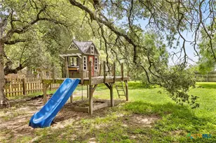 1353 Hunter's Ct, Seguin, TX 78155 - Photo 21