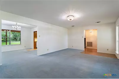 1702 Susan Drive, Kerrville, TX 78028 - Photo 13
