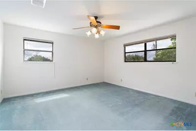 1702 Susan Drive, Kerrville, TX 78028 - Photo 35