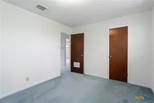 1702 Susan Dr, Kerrville, TX 78028 - Photo 39