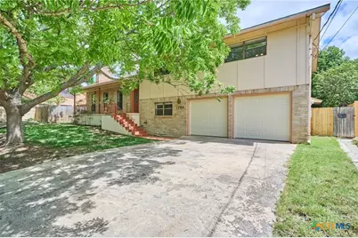 1702 Susan Drive, Kerrville, TX 78028 - Photo 11