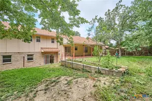 1702 Susan Dr, Kerrville, TX 78028 - Photo 45