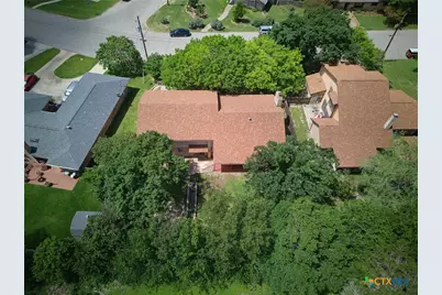 1702 Susan Drive, Kerrville, TX 78028 - Photo 9