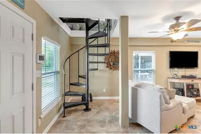 611 W Tyler Avenue, Port O'Connor, TX 77982 - Photo 11