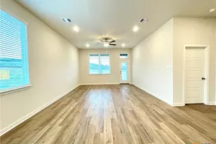 334 Pathfinder Dr, Copperas Cove, TX 76522 - Photo 9