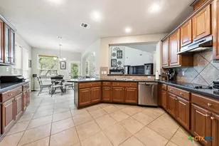 2460 James Agee Dr, Schertz, TX 78154 - Photo 13