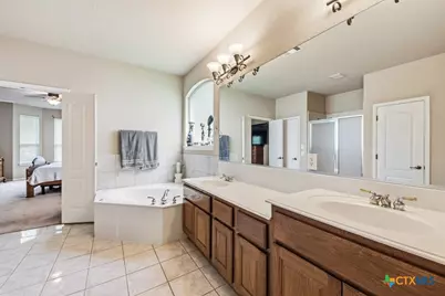 2460 James Agee Drive, Schertz, TX 78154 - Photo 19