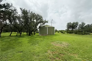2751 River Oaks Dr, New Braunfels, TX 78132 - Photo 23