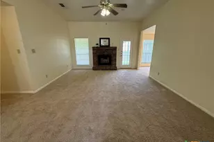 1815 Diana Ln, Harker Heights, TX 76548 - Photo 3