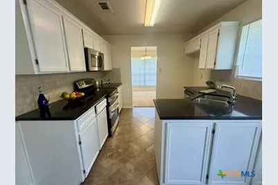 1815 Diana Lane, Harker Heights, TX 76548 - Photo 11