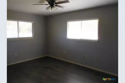 1441 Robin Lane, Seguin, TX 78155 - Photo 7